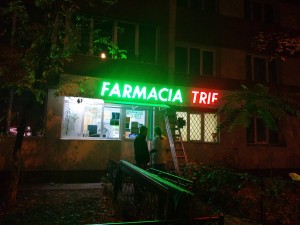 Reclama LED Farmacia TRIF     